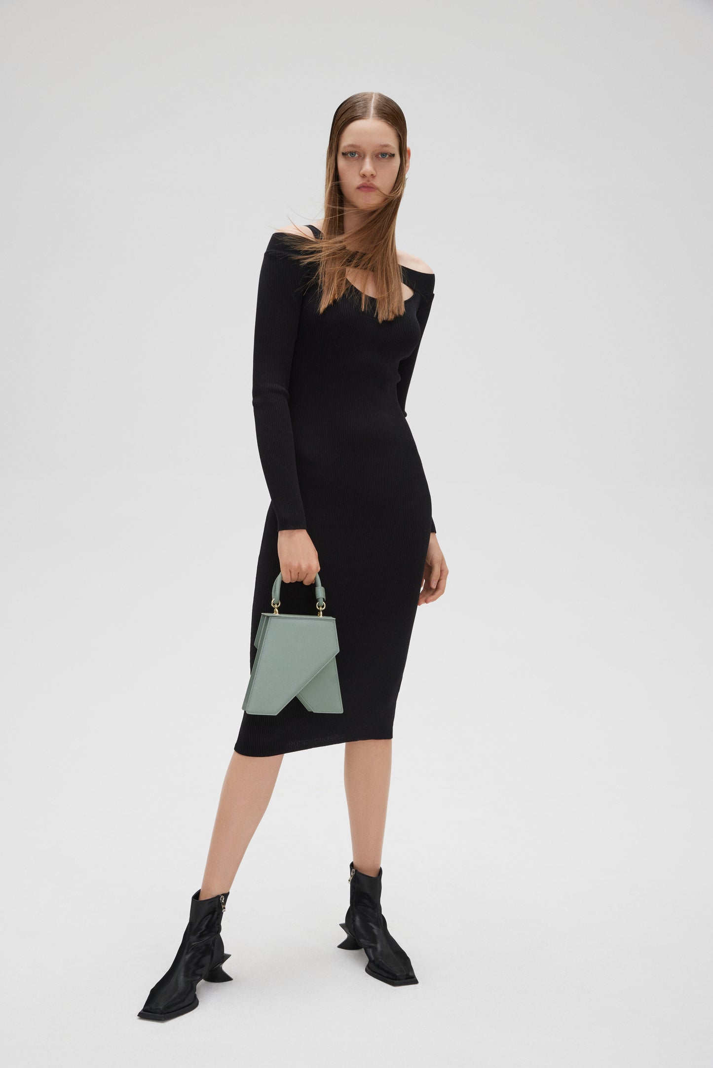 Trapezoid Tapo Bag in Matcha Green