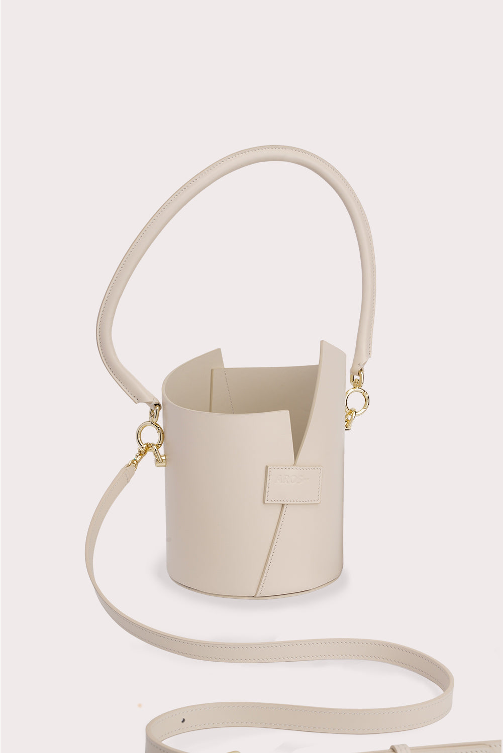 Curved Handle Birkie Bag in Creamy White - Aros
