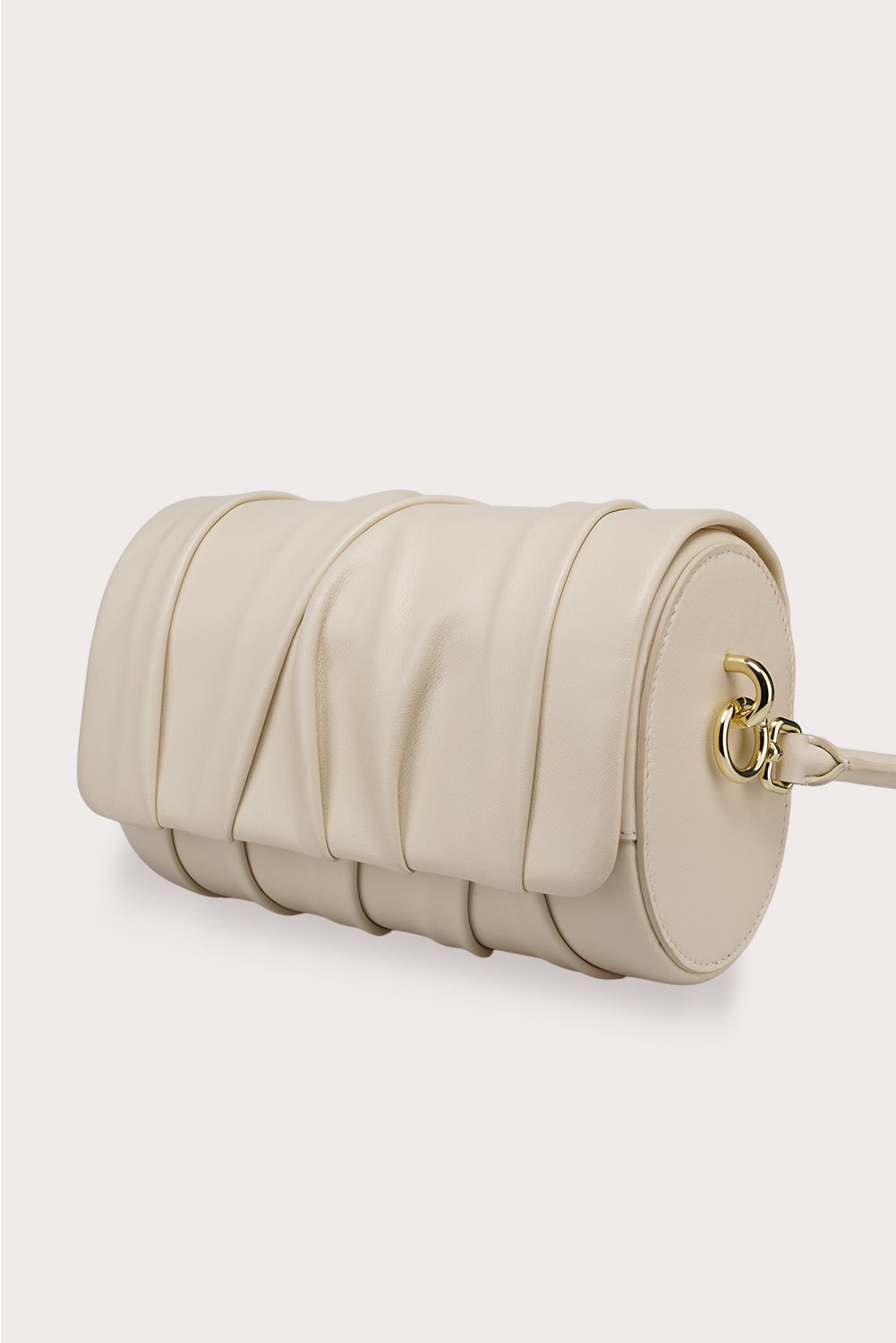 Curved Handle Dundee Bag in Creamy White - Aros