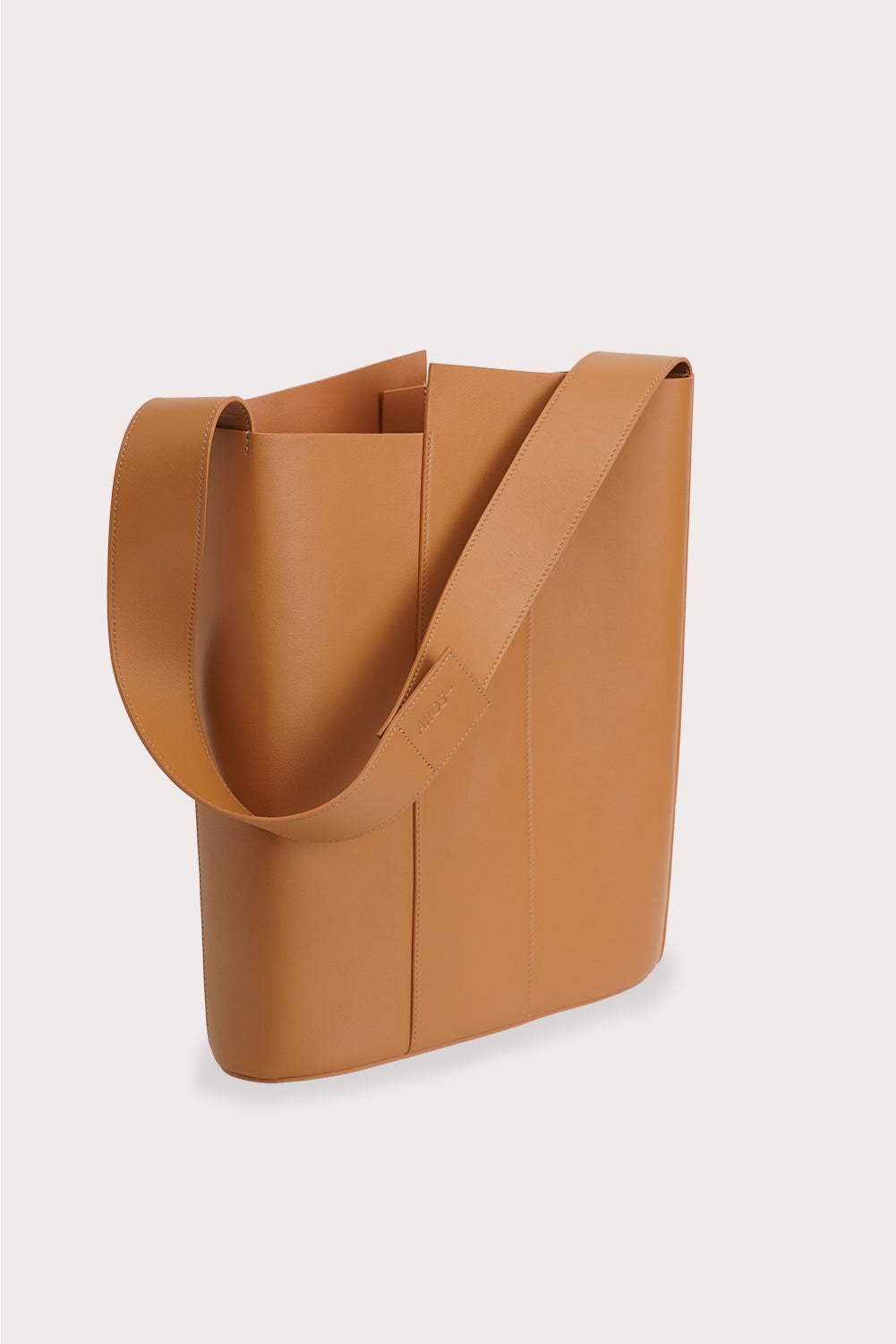 Odd-Tote Bag in Caramel - Aros